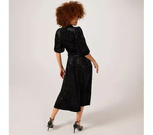 ONJENU Deborah Midi Dress - Black Velvet