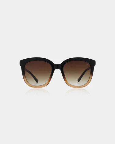 A.KJÆRBEDE Billy Sunglasses - Black/Brown Transparent