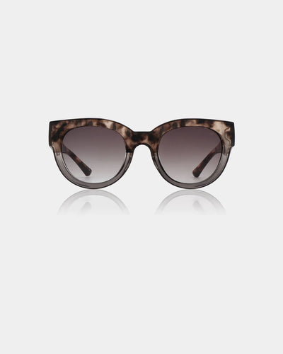 A.KJÆRBEDE Lilly Sunglasses - Coquina