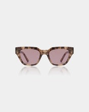 A.KJÆRBEDE Kaw Sunglasses - Coquina