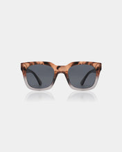 A.Kjaerbede - Nancy Sunglasses - Coquina / Grey Transparent