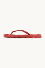 Ilse Jacobsen - Cheerful Flip Flops - Baked Apple