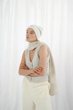 TWNS - Castlerock Sleeveless Cardigan - Mottled Beige