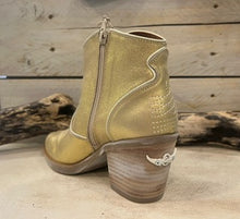 Nemonic 2202 Ankle Boots - Gold