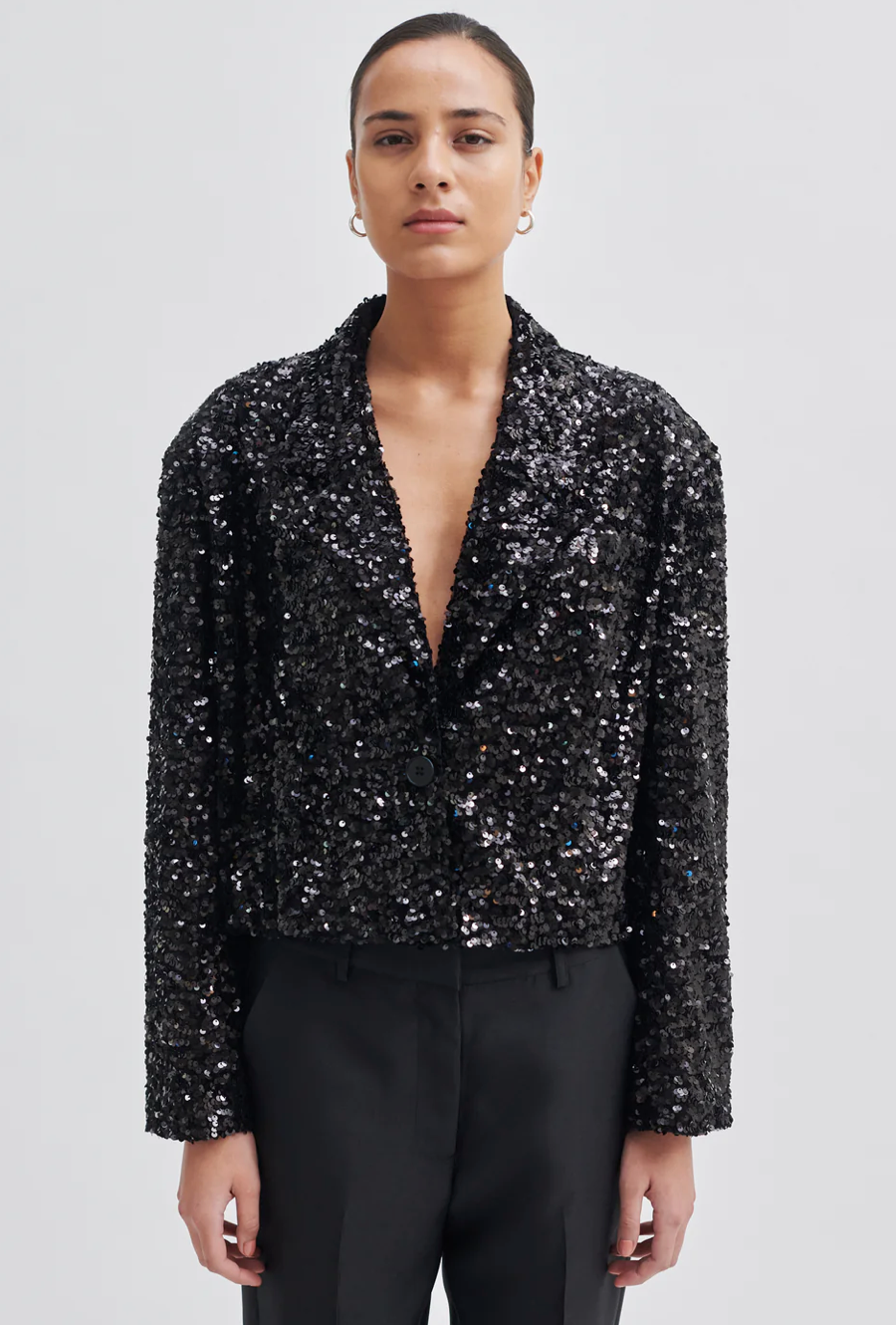 Second Female Home Luxurious Crop Blazer