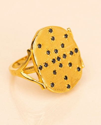 Une A Une Mumbai Ring