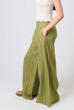 Traffic People - Rene Trouses - Green
