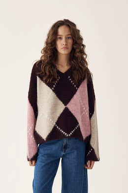 Noella - Lai Knit - Winetasting