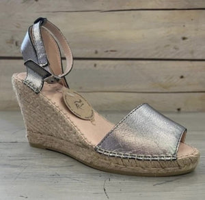 Macarena Carla Wedge  - Gun Metal