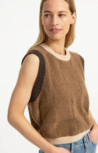 YAYA - Soft Knitted Spencer - Otter Brown Dessin