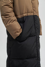 Second Female Buff New Coat - Shitake