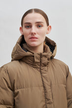 Second Female Buff New Coat - Shitake