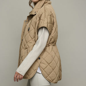 RINO & PELLE ALANE QUILTED CAPE CAMEL
