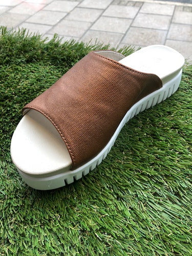 Ilse Jacobsen Burnt Caramel Tulip Slides Flats