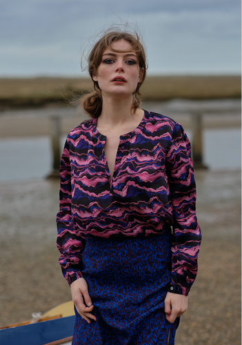 Primrose Park Navy/Pink Wave Sandy Blouse