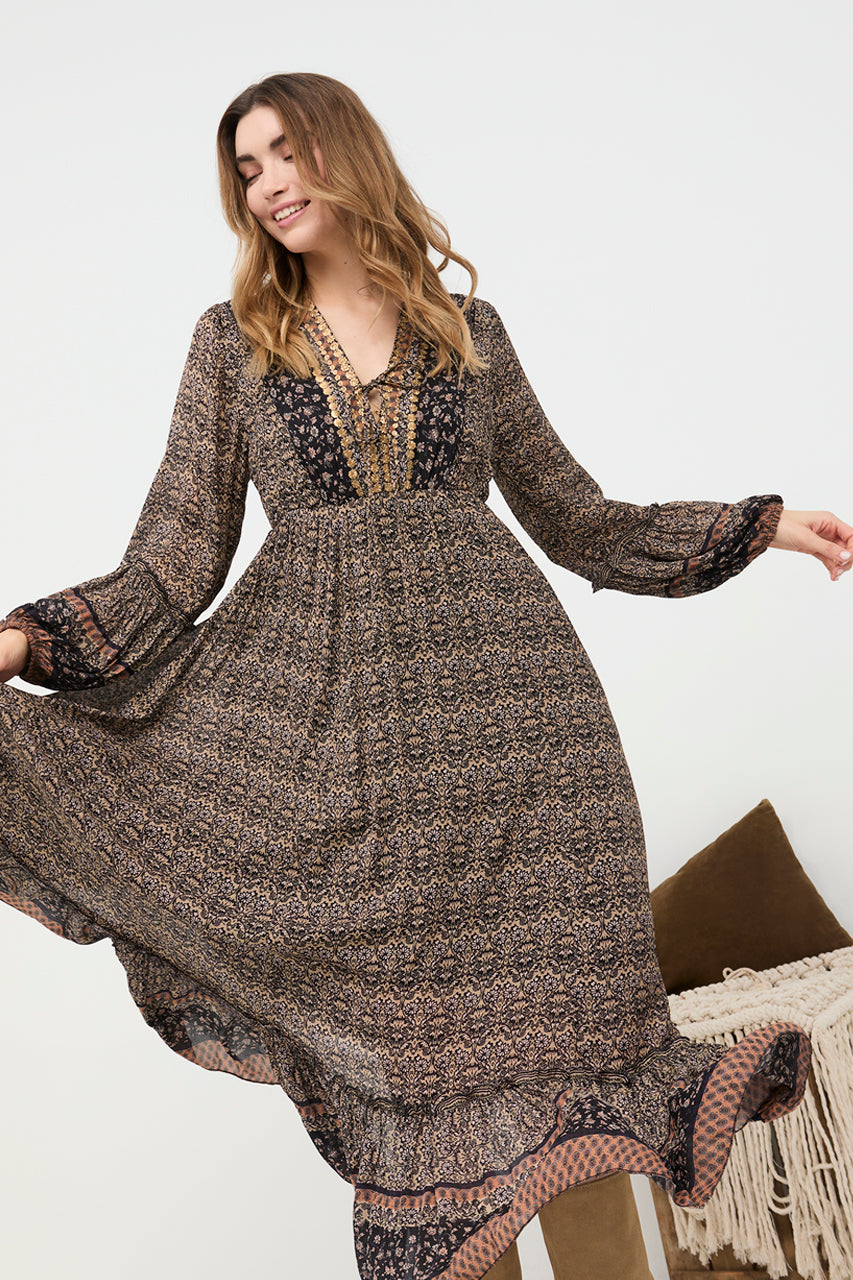 Lucky brand border print maxi dress hot sale